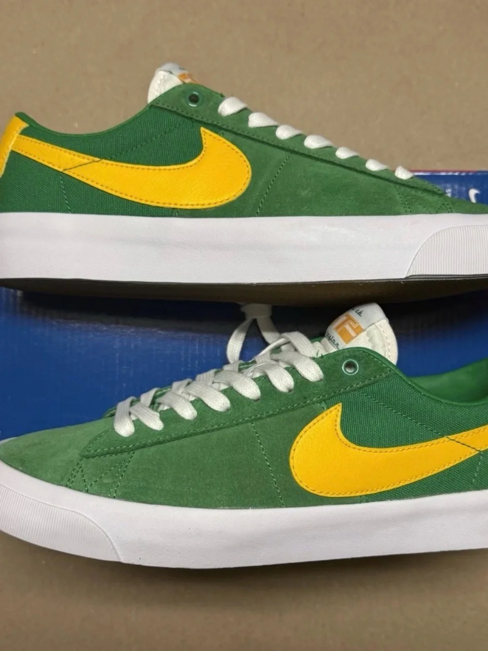 Nike Zoom Blazer Pro GT SB Low Lucky Green Gold Mens size 8 Shoes NEW!